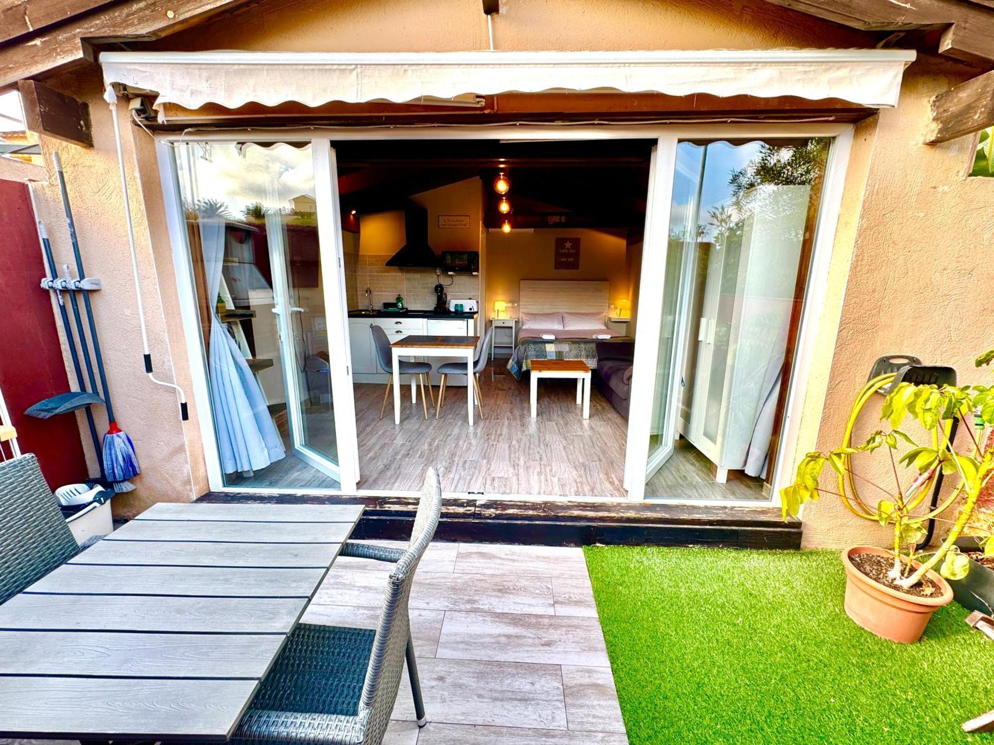 3 Casita-Estudio Con Jardin En La Playa Puerto Marino Εξωτερικό φωτογραφία