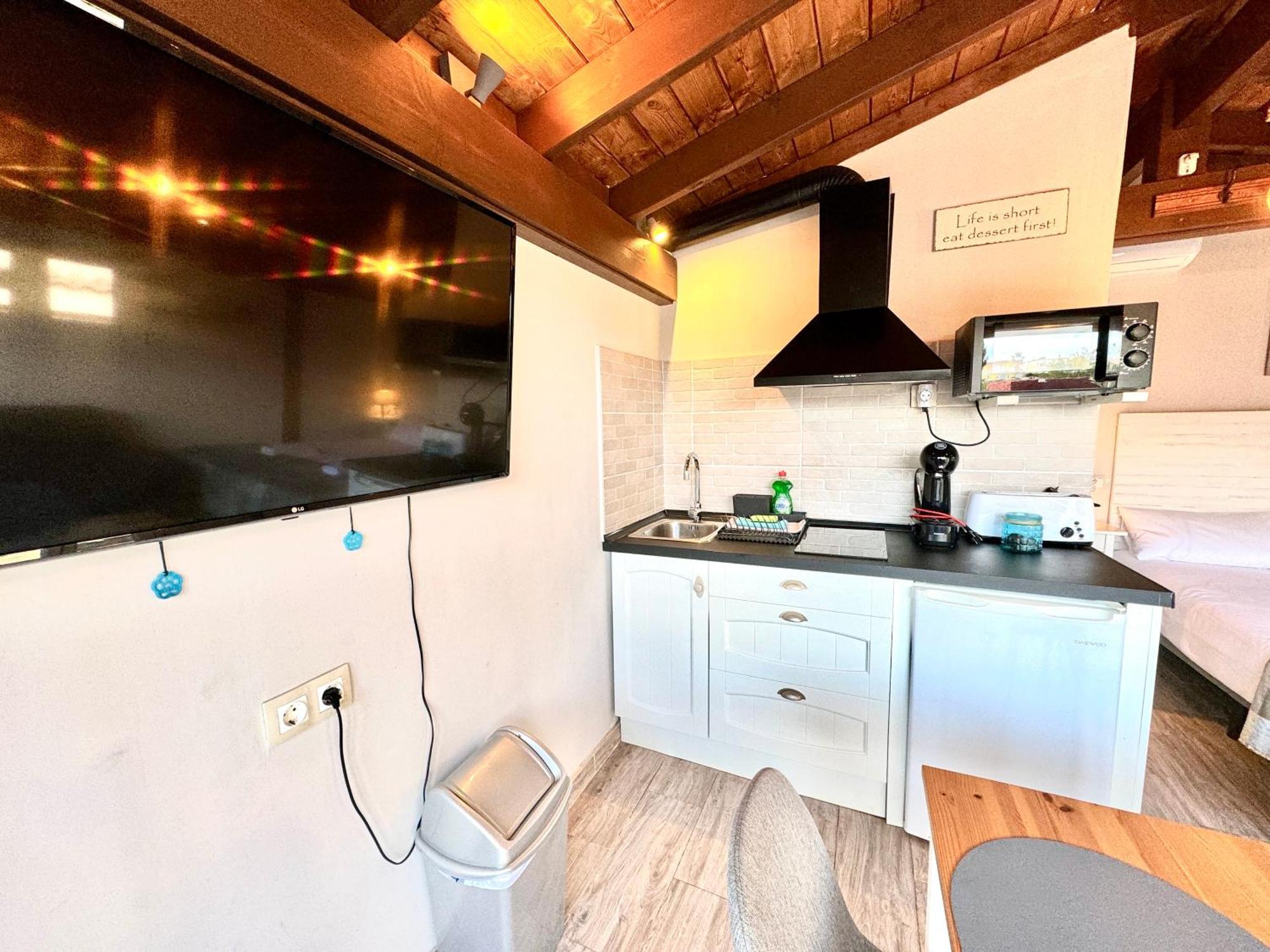 3 Casita-Estudio Con Jardin En La Playa Puerto Marino Εξωτερικό φωτογραφία